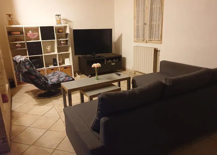 Grande Maison Avec 5 Chambres Et Jardin